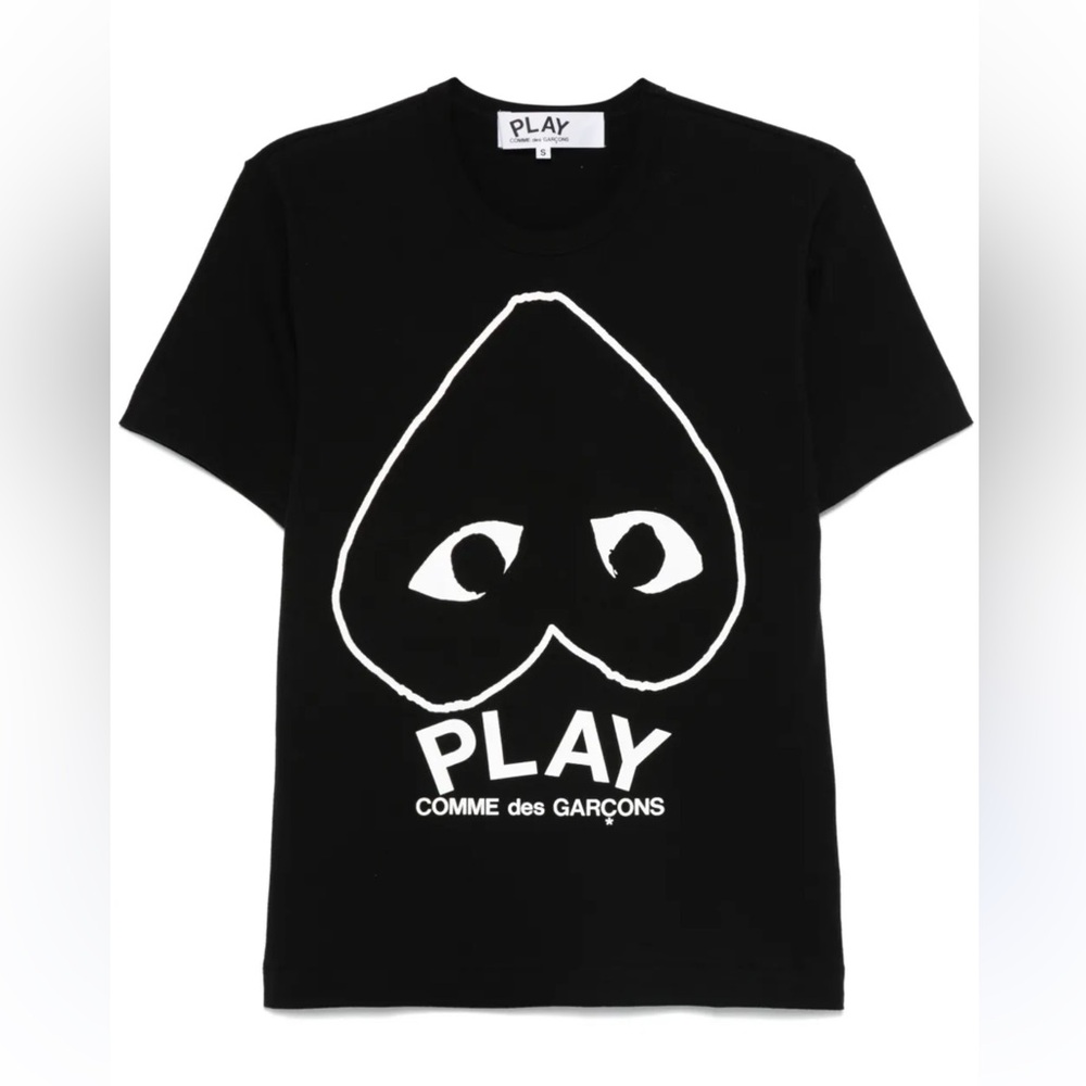 Comme Des Garçons Play Logo-print T-shirt‎ in Black Small